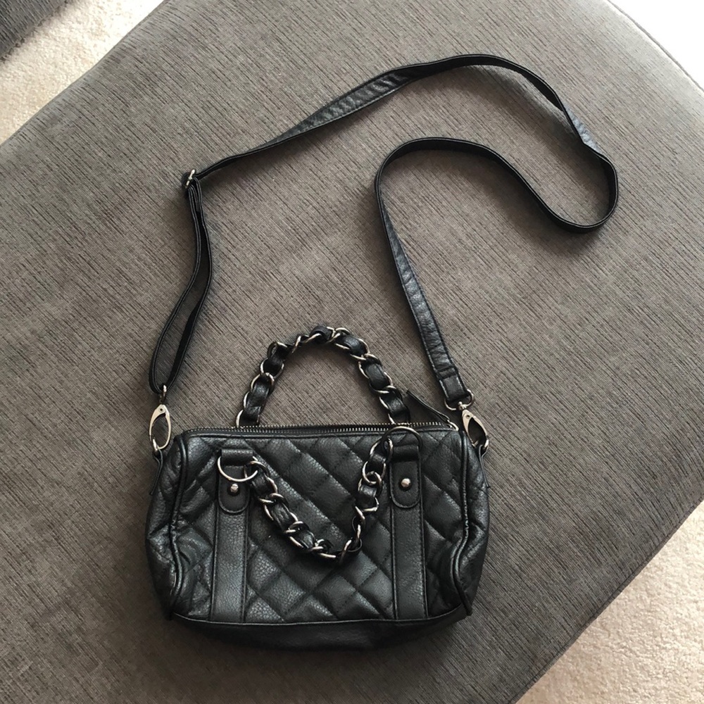 Poppie Jones Black Crossbody